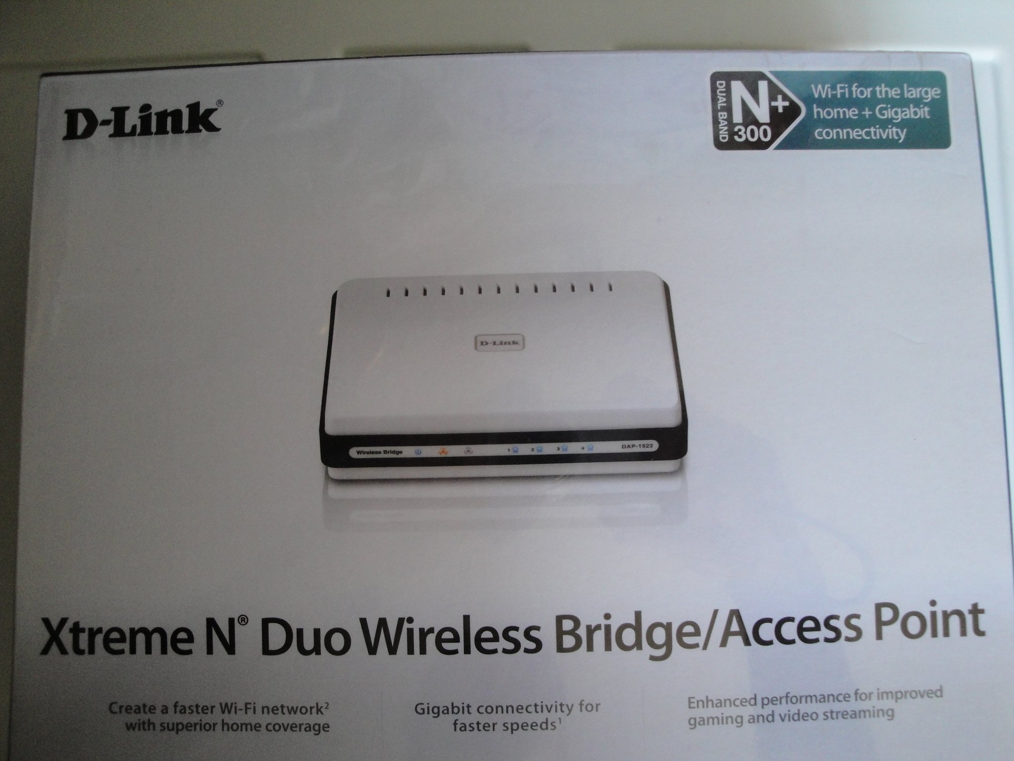Amazon.com: D-Link Wireless Dual Band N 300+ Mbps Wi-Fi Gigabit